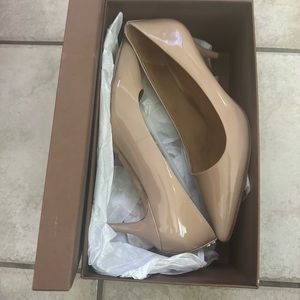 COACH Patent Heels Size 6